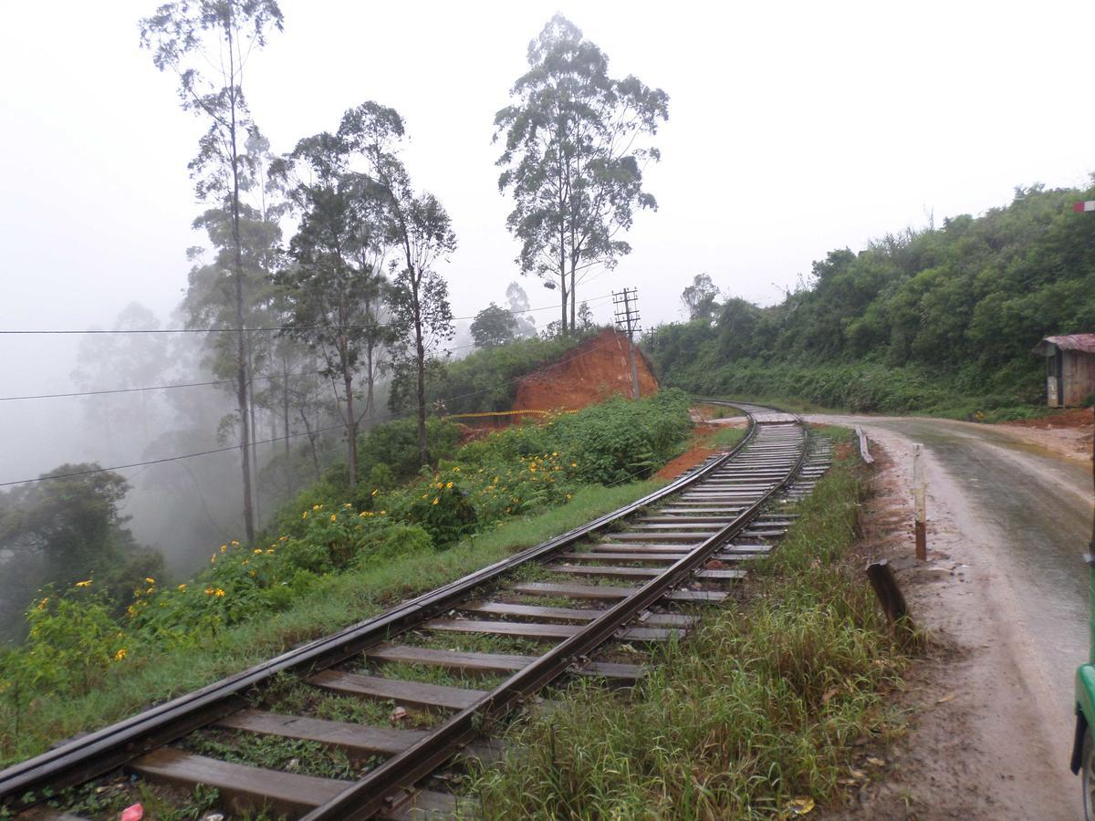 לינה וארוחת בוקר נוארה אליה The Train View מראה חיצוני תמונה